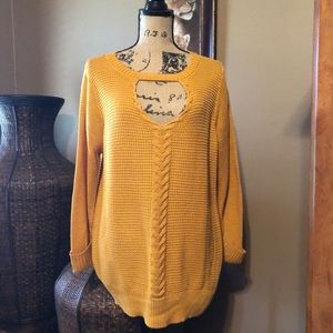 5/$25 New York and Company Sweater